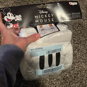 Mickey Mouse gloves